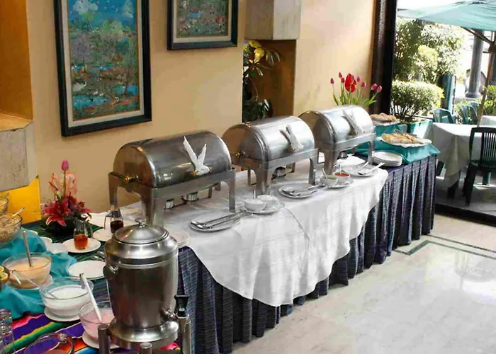 Pedregal Palace Hotel 3*