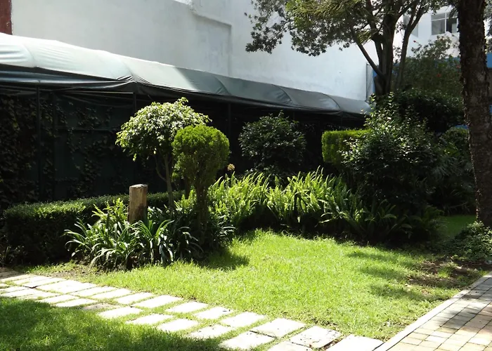 Pedregal Palace